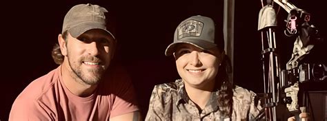 Pickle and Chase: Is the Swamp People Couple Still。